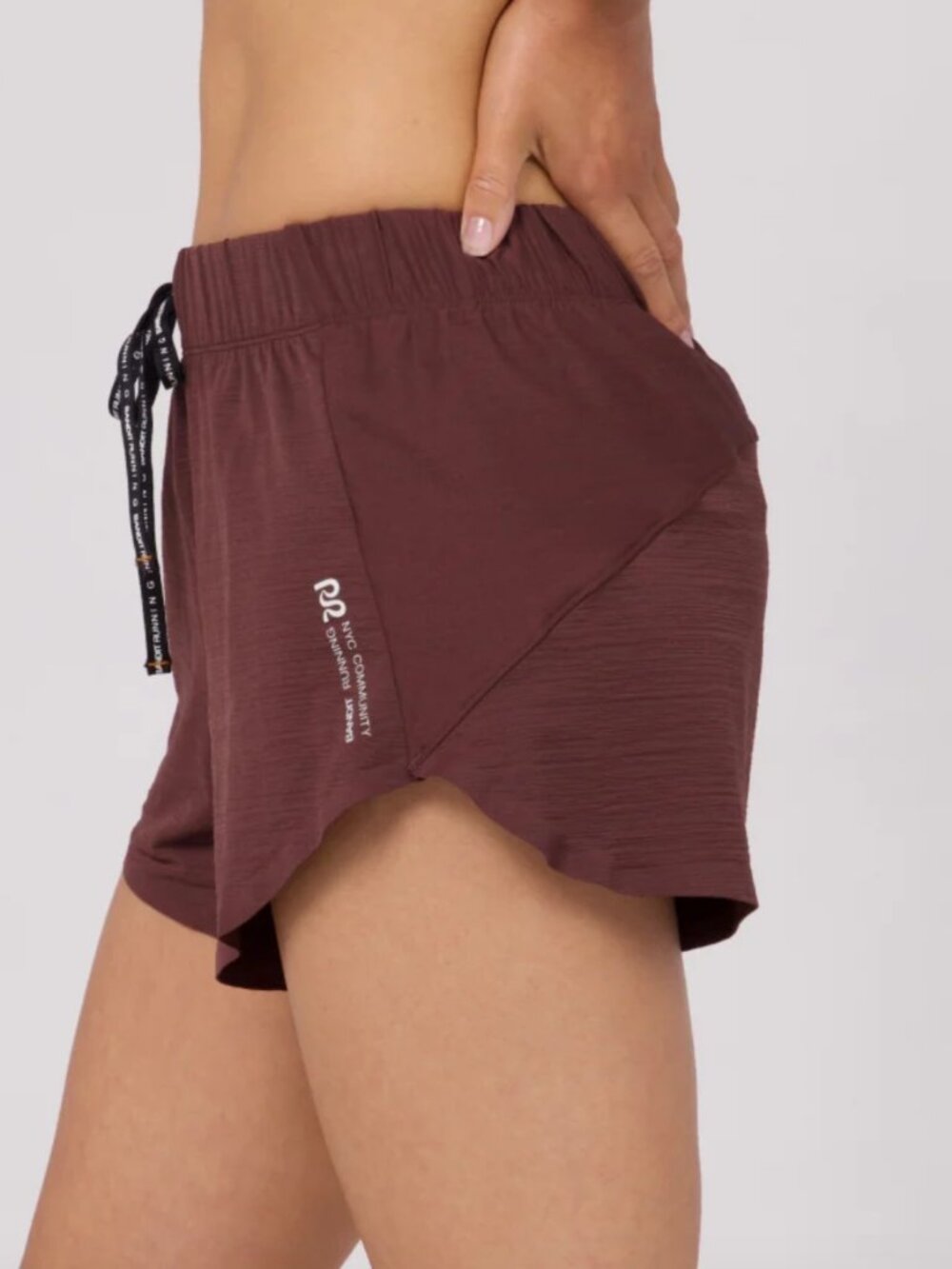 Bandit Litewave™ 4" Rush Short - Chocolate - Size Small